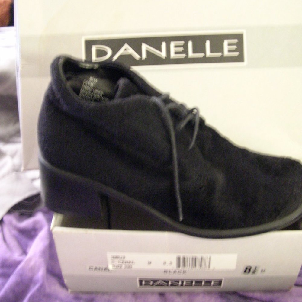 Faux black pony fur shoes booties 8.5 M Danelle vintage? & matchy purse